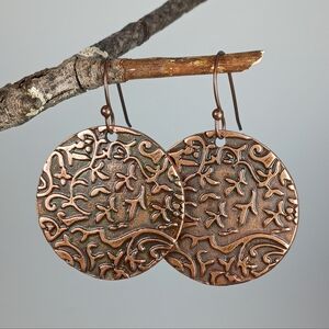 HAND CRAFTED Rustic Copper Floral Disc Minimalist Statement Dangle Earrings